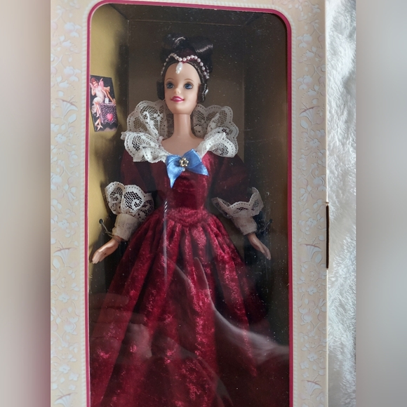 **3 Listings $30** Sentimental Valentine Barbie 1996 - Picture 1 of 3
